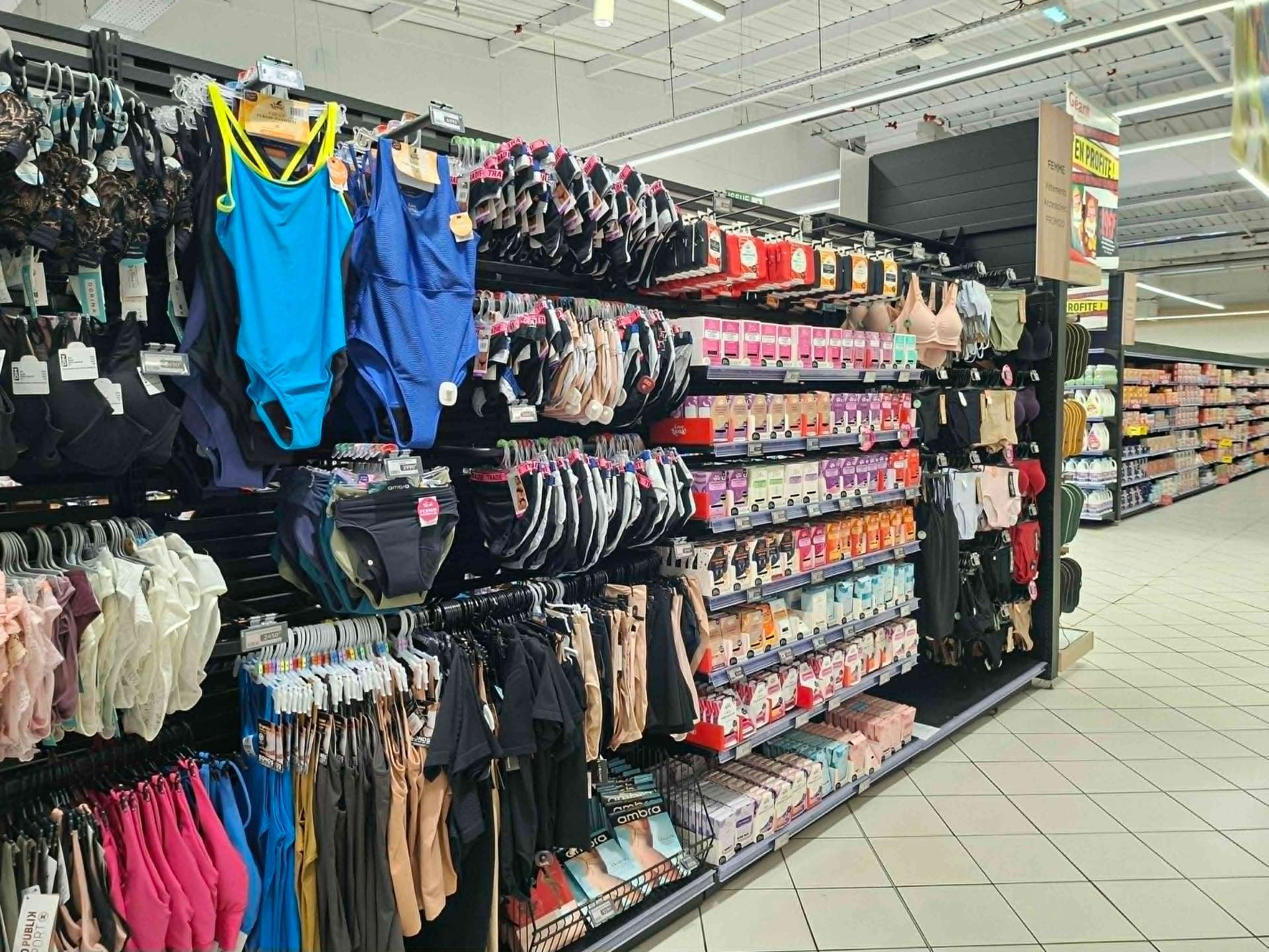 Rayon textile Love Luna, Ambra et Tradie en hypermarché